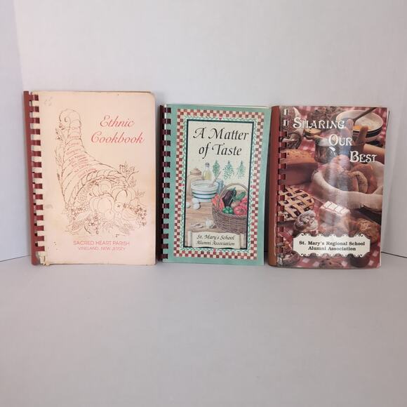 Lot of 3 Sacred Heart Parish/St Mary's Alumni Cookbook Vineland New Jersey NJ - Picture 1 of 16